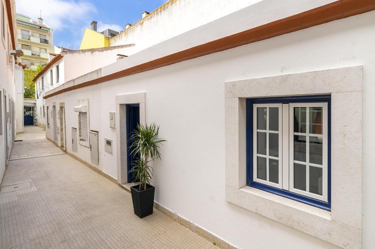 Whome Urban Escape: 1-Br W/Mezzanine Near Campo Ourique Lisboa Ngoại thất bức ảnh